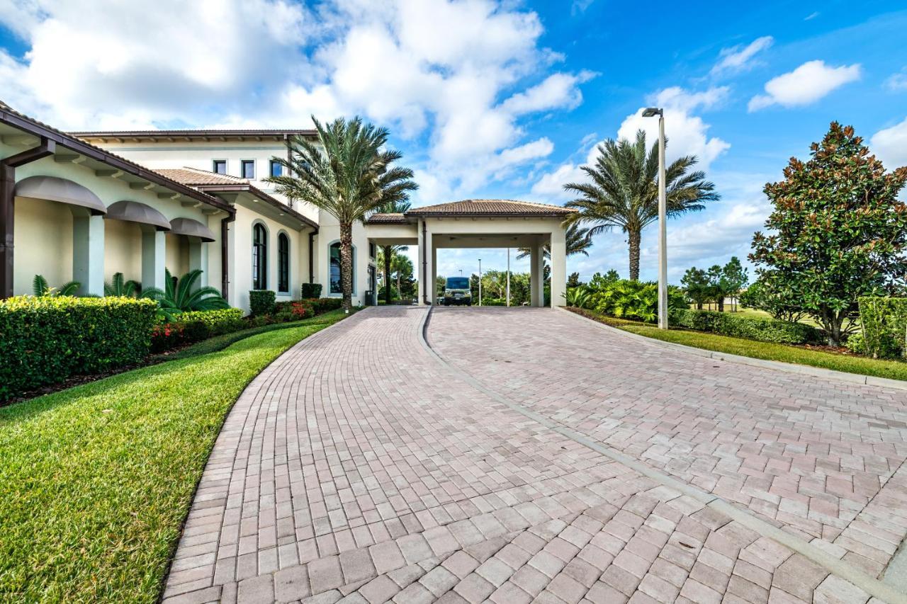 Family Home Located In A Luxurious Resort 基西米 外观 照片