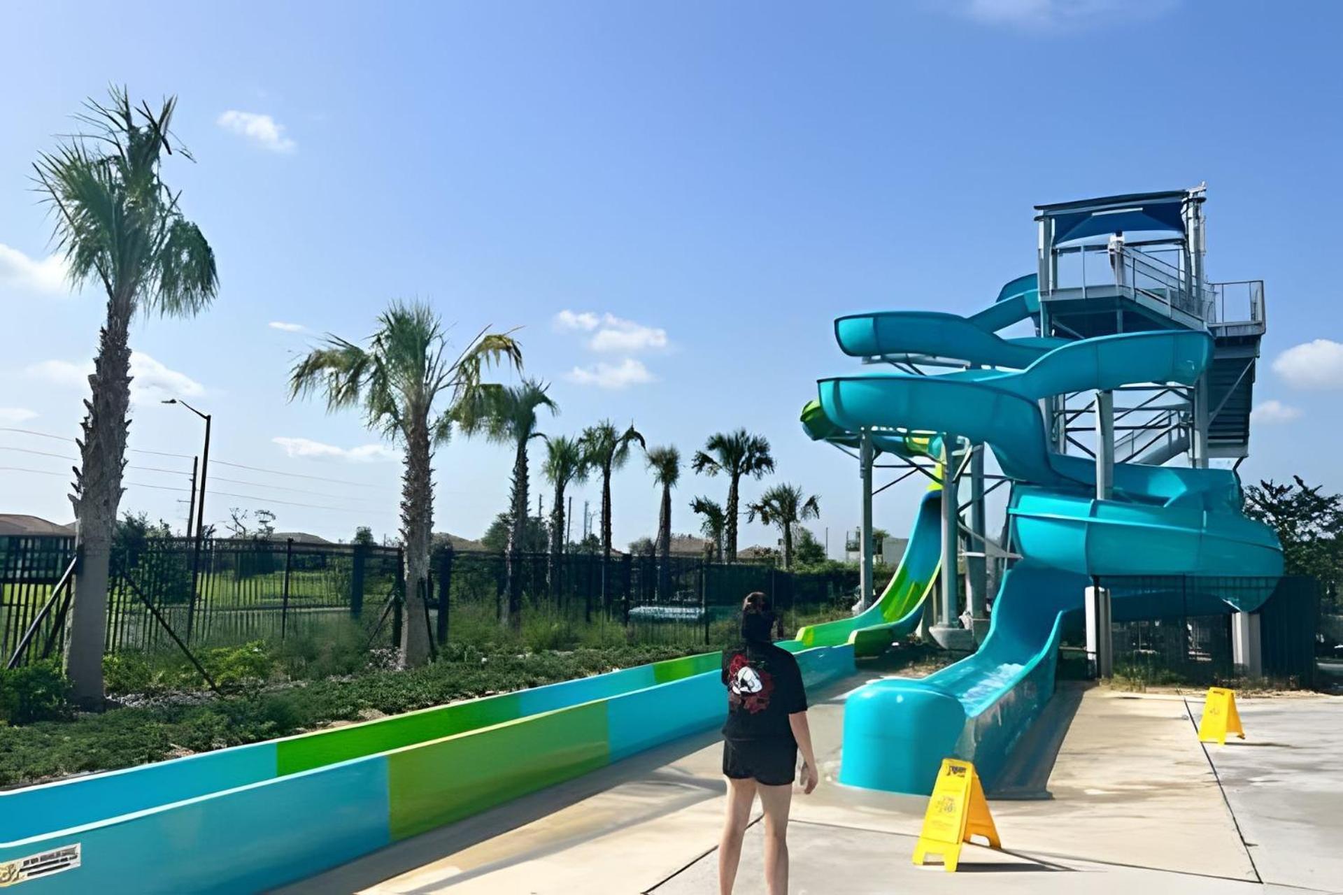 Family Home Located In A Luxurious Resort 基西米 外观 照片